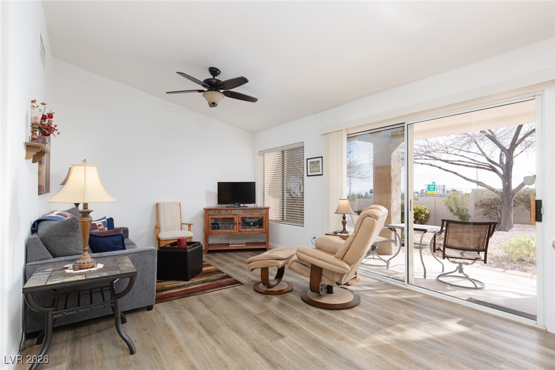 10627 Mission Lakes Avenue Las Vegas NV 89134