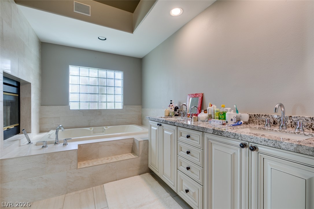 2016 Bay Hill Drive Las Vegas NV 89117