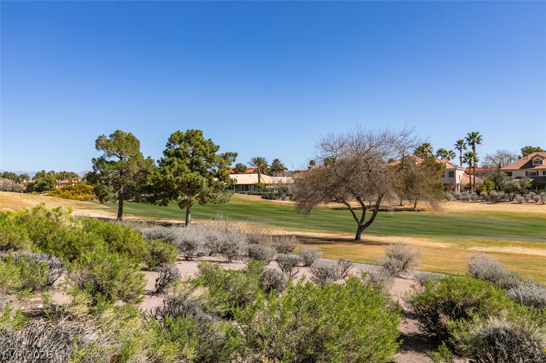 2016 Bay Hill Drive Las Vegas NV 89117