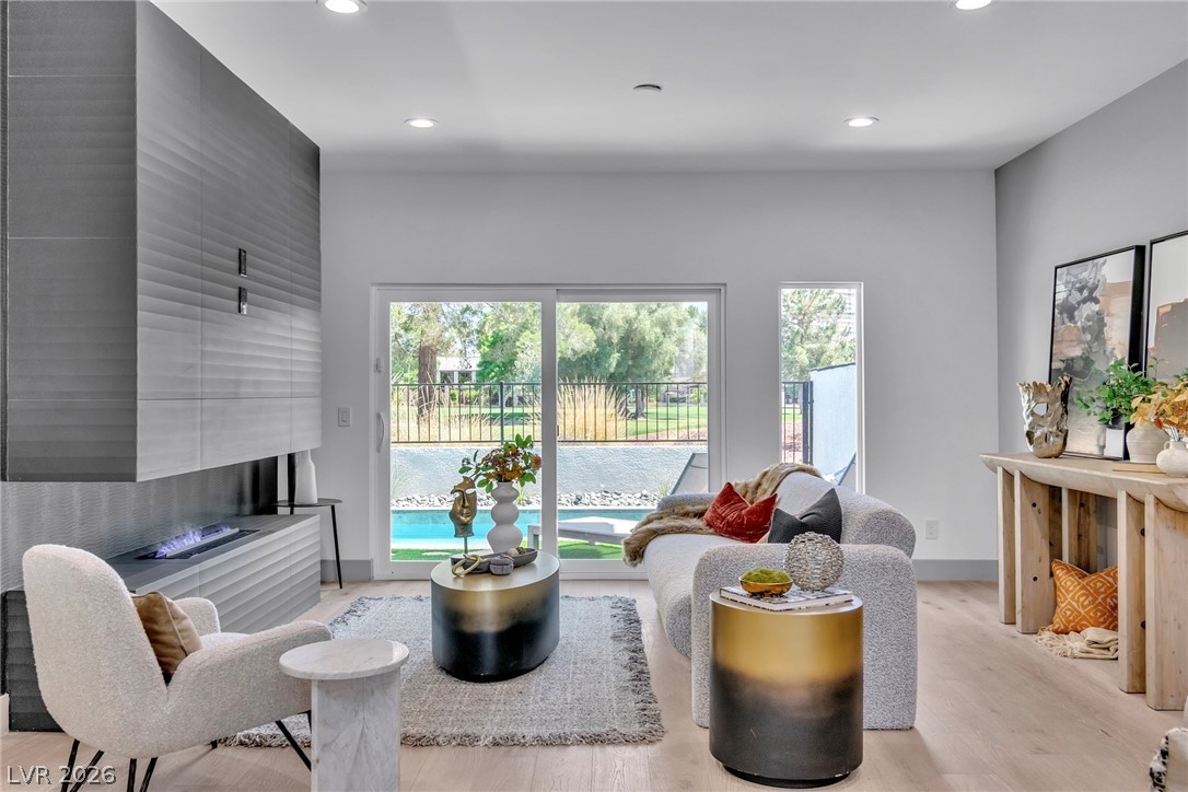 2861 Queens Courtyard Drive Las Vegas NV 89109