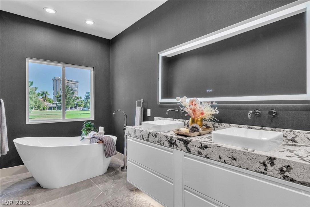 2861 Queens Courtyard Drive Las Vegas NV 89109