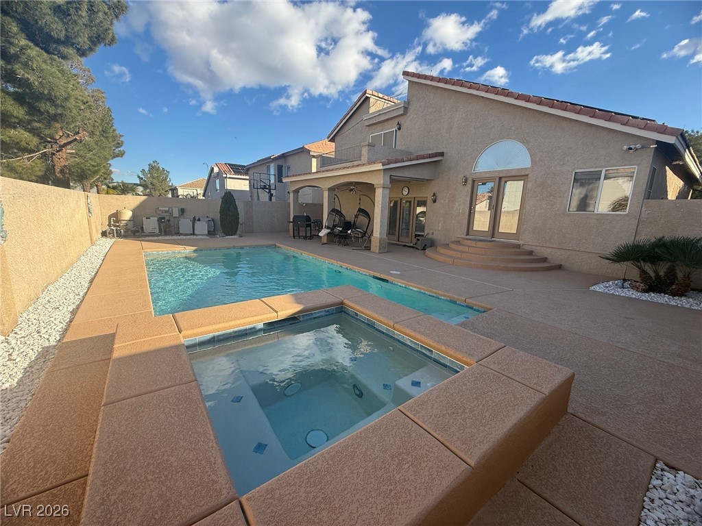 8512 Raindrop Canyon Avenue Las Vegas NV 89129