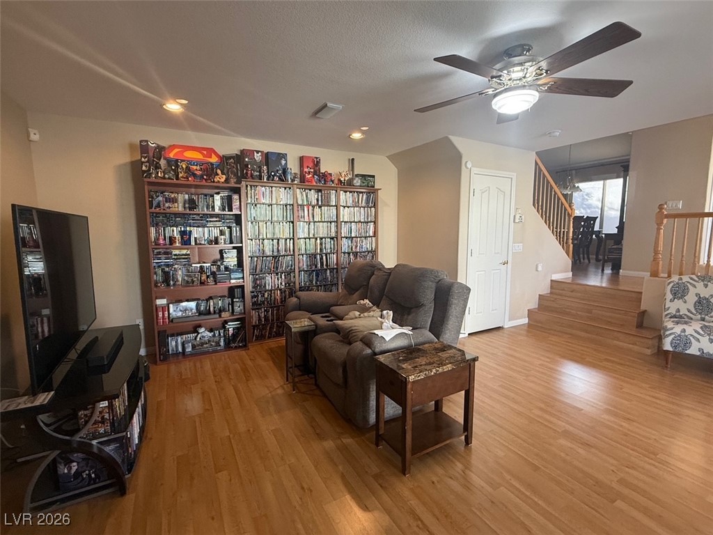 8512 Raindrop Canyon Avenue Las Vegas NV 89129