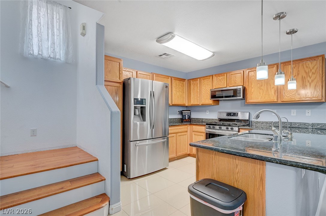 10335 Midseason Mist Street Las Vegas NV 89183