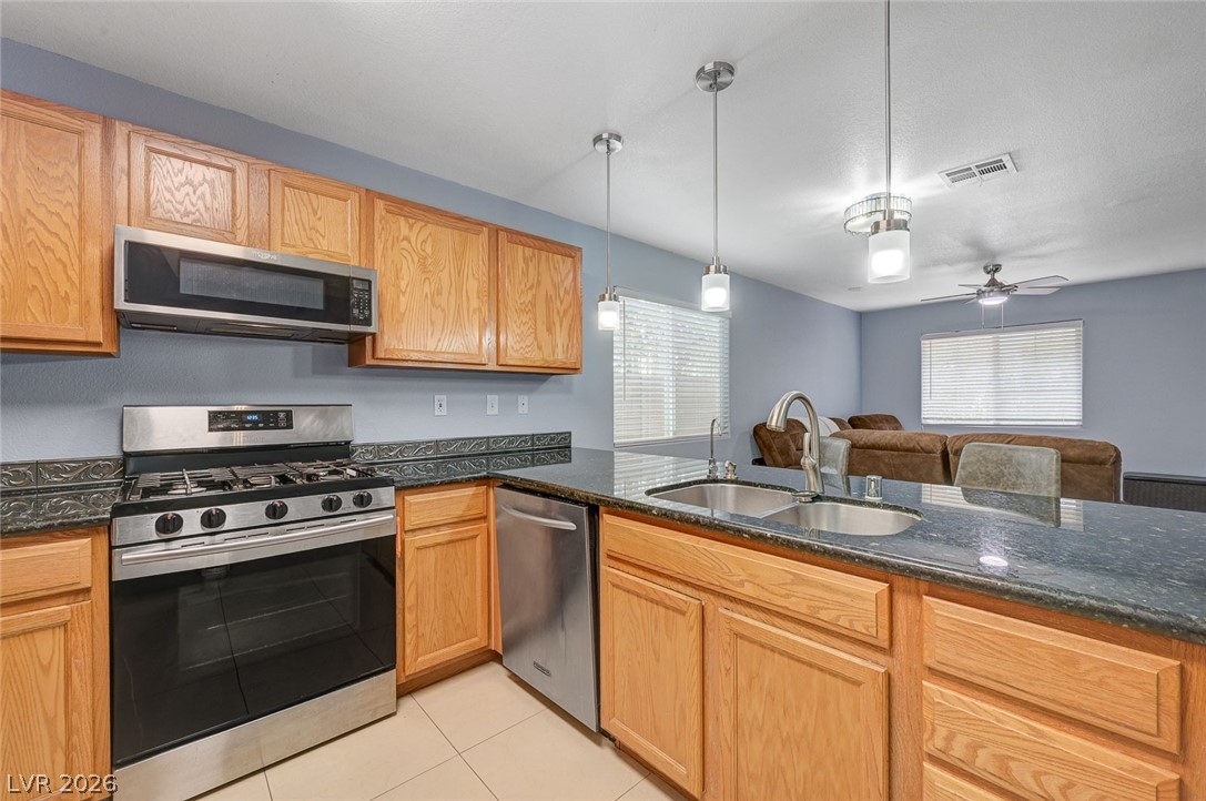 10335 Midseason Mist Street Las Vegas NV 89183