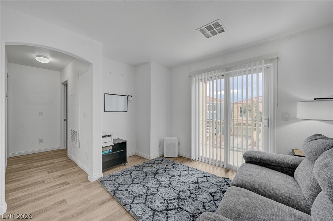 10335 Midseason Mist Street Las Vegas NV 89183