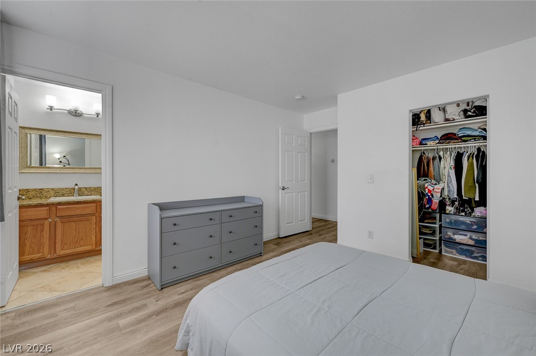 10335 Midseason Mist Street Las Vegas NV 89183