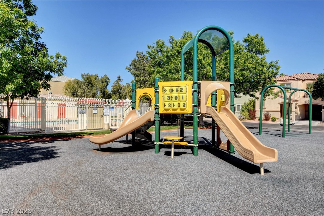 10335 Midseason Mist Street Las Vegas NV 89183