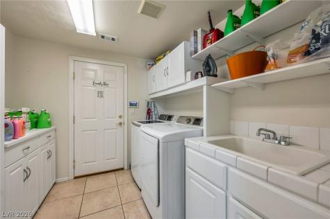 7685 Golden Lantern Court Las Vegas NV 89139