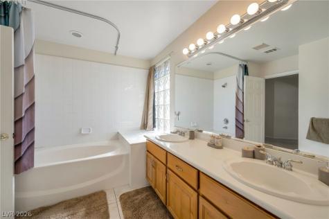 7685 Golden Lantern Court Las Vegas NV 89139