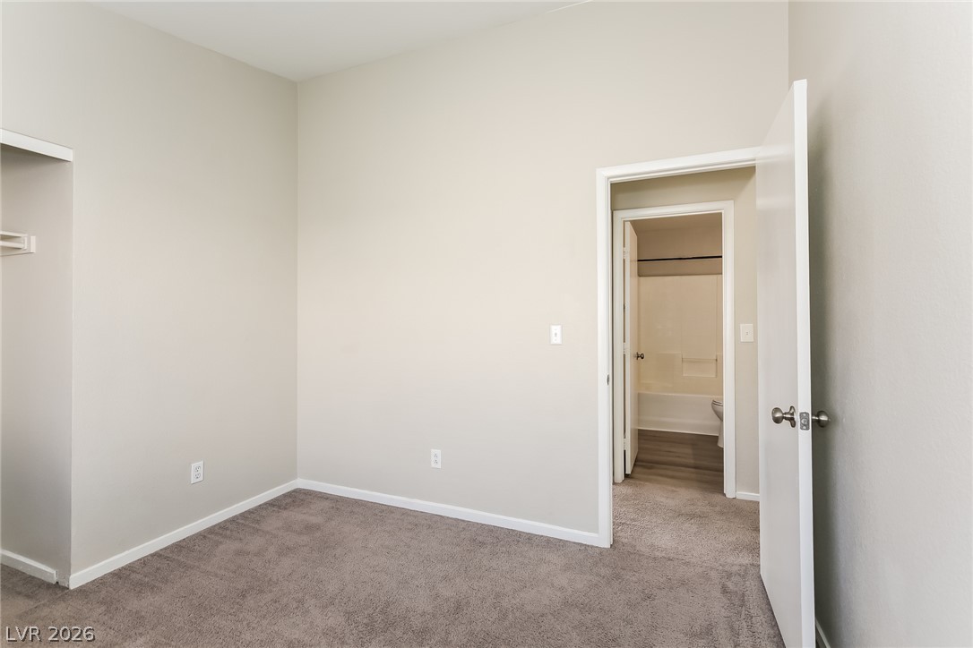 6572 Grand Oaks Drive Las Vegas NV 89156