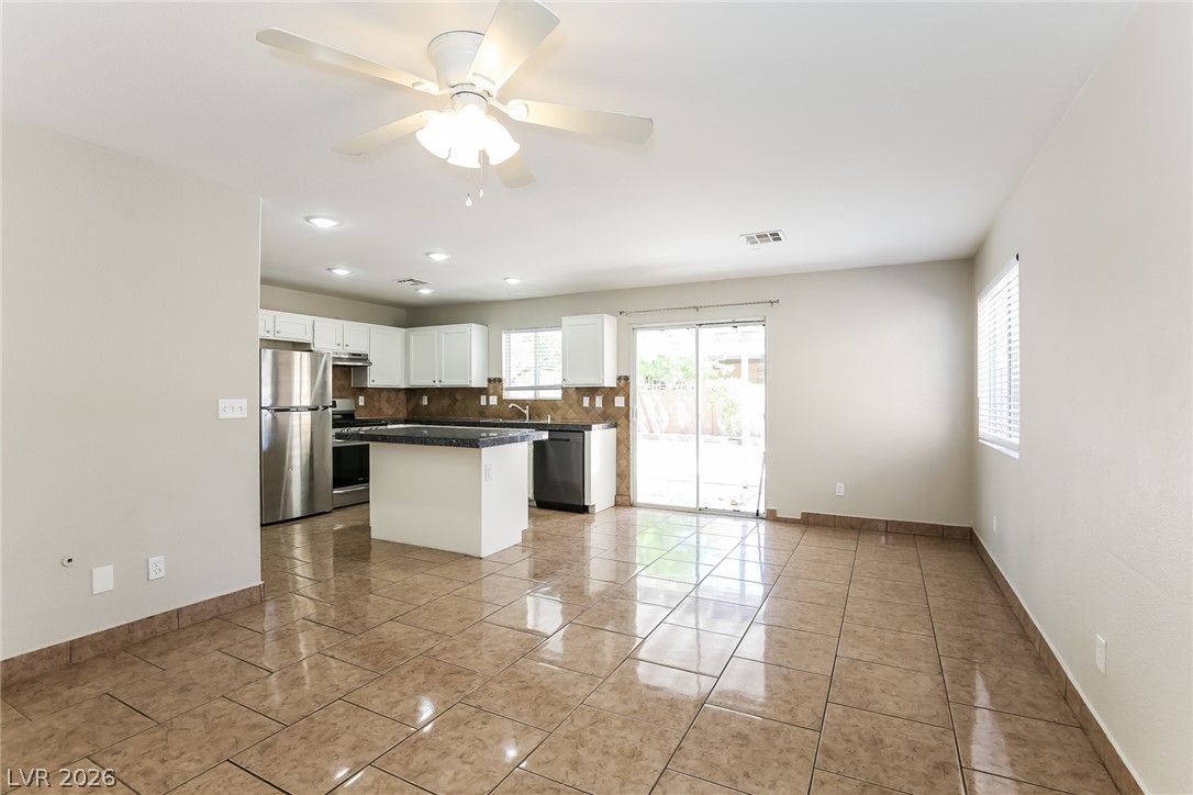 6572 Grand Oaks Drive Las Vegas NV 89156