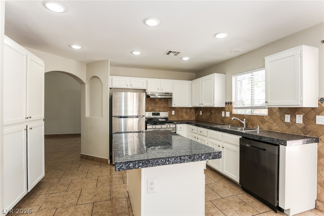 6572 Grand Oaks Drive Las Vegas NV 89156