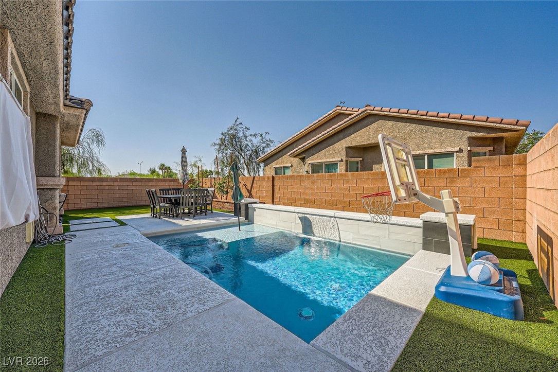 674 Tremaine Court Henderson NV 89052