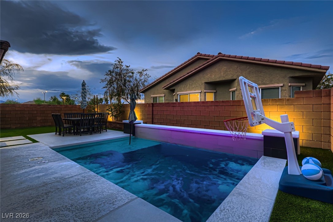 674 Tremaine Court Henderson NV 89052