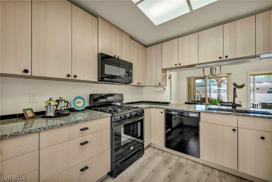2704 Glencliff Drive Las Vegas NV 89134
