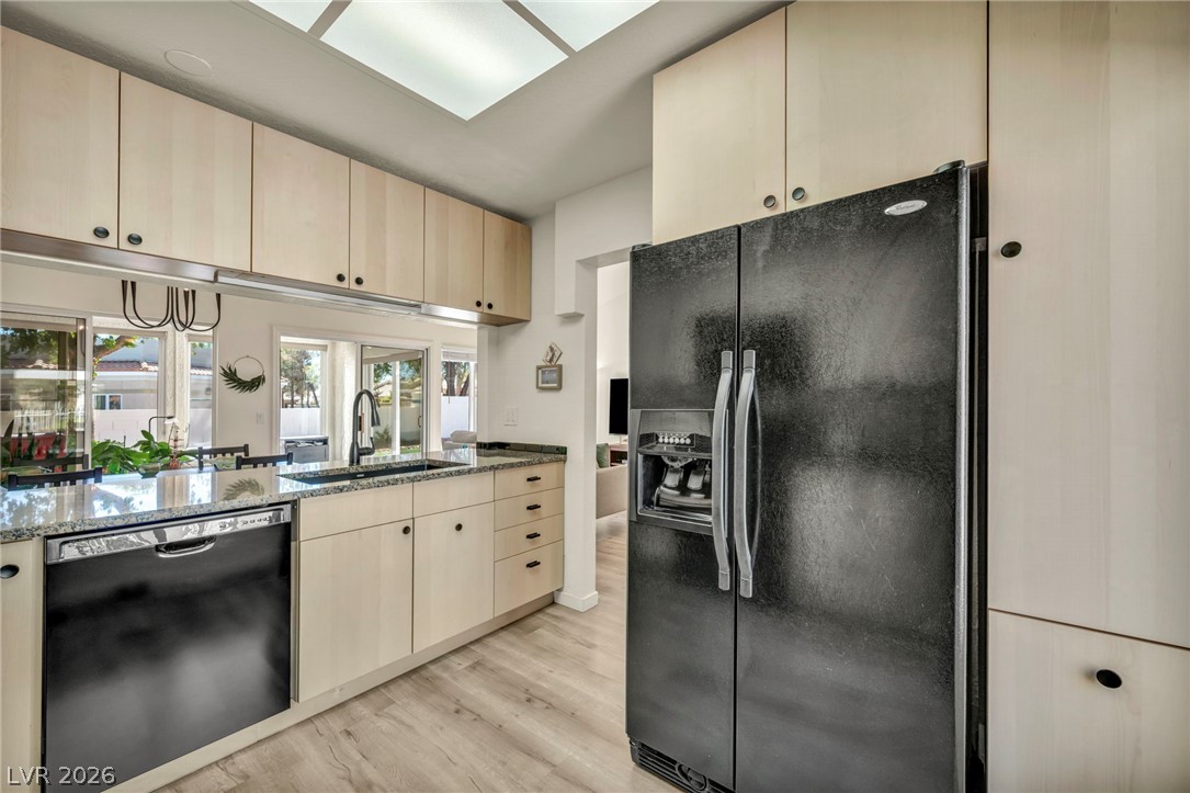 2704 Glencliff Drive Las Vegas NV 89134