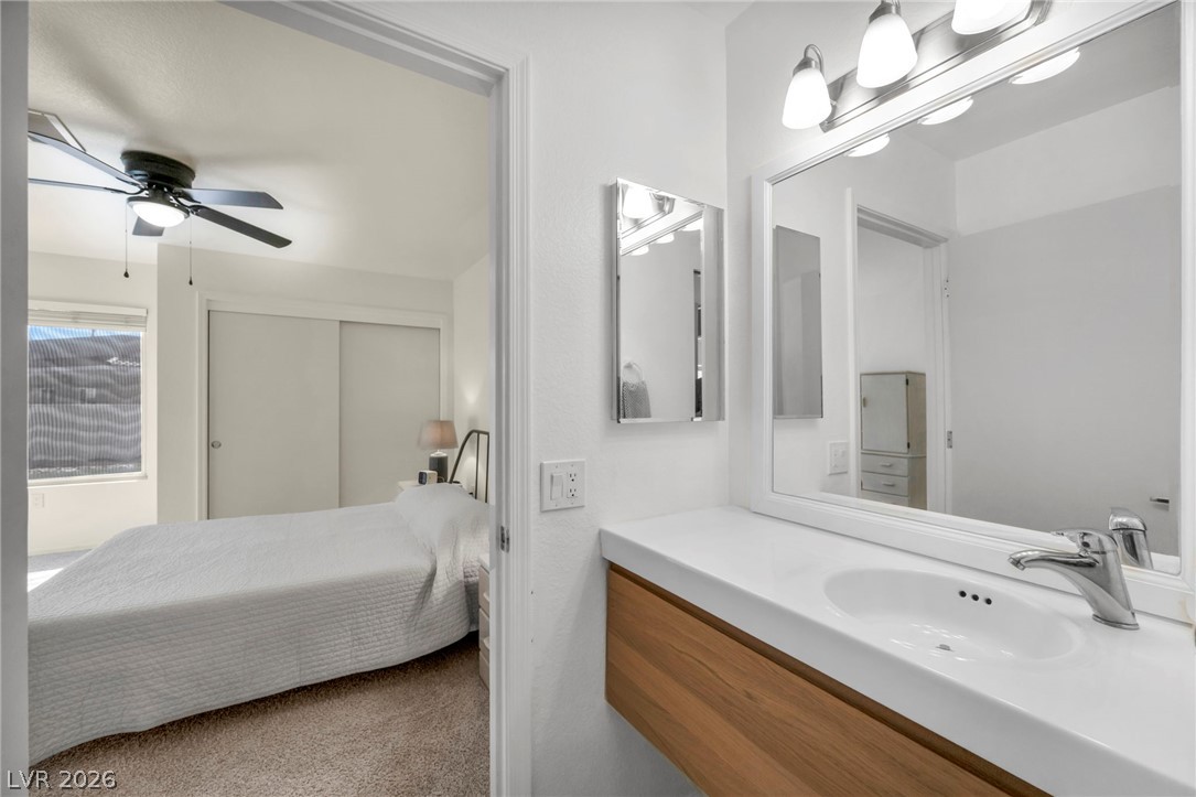 2704 Glencliff Drive Las Vegas NV 89134