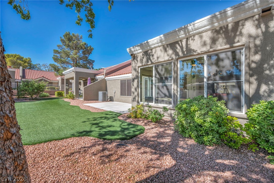 2704 Glencliff Drive Las Vegas NV 89134