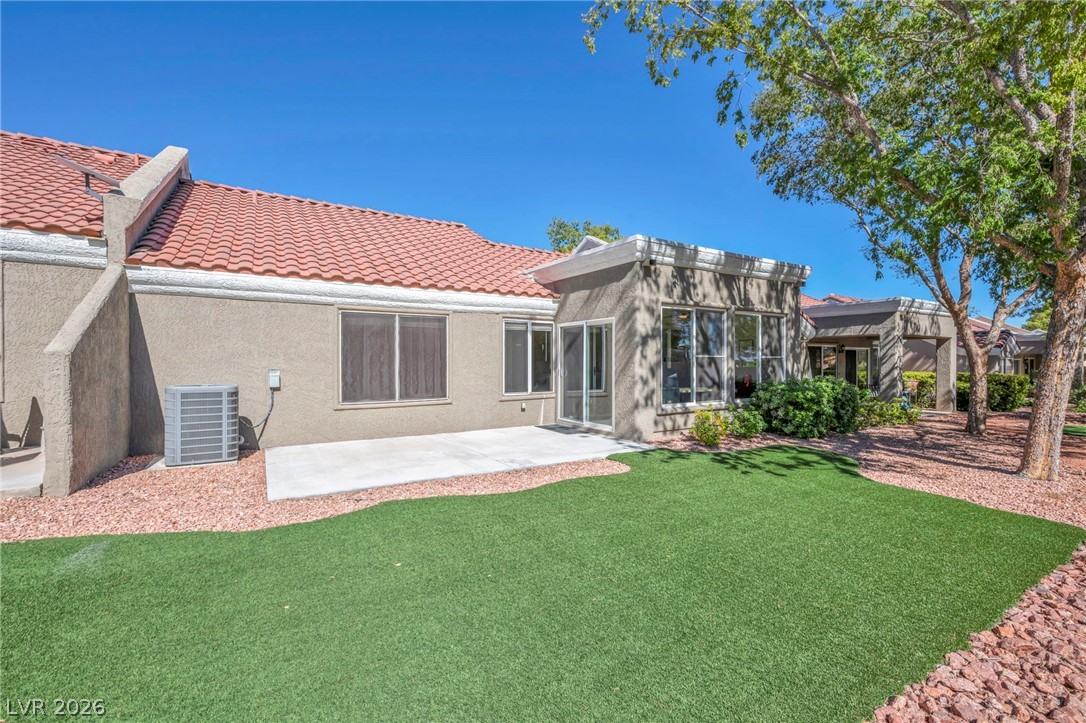 2704 Glencliff Drive Las Vegas NV 89134