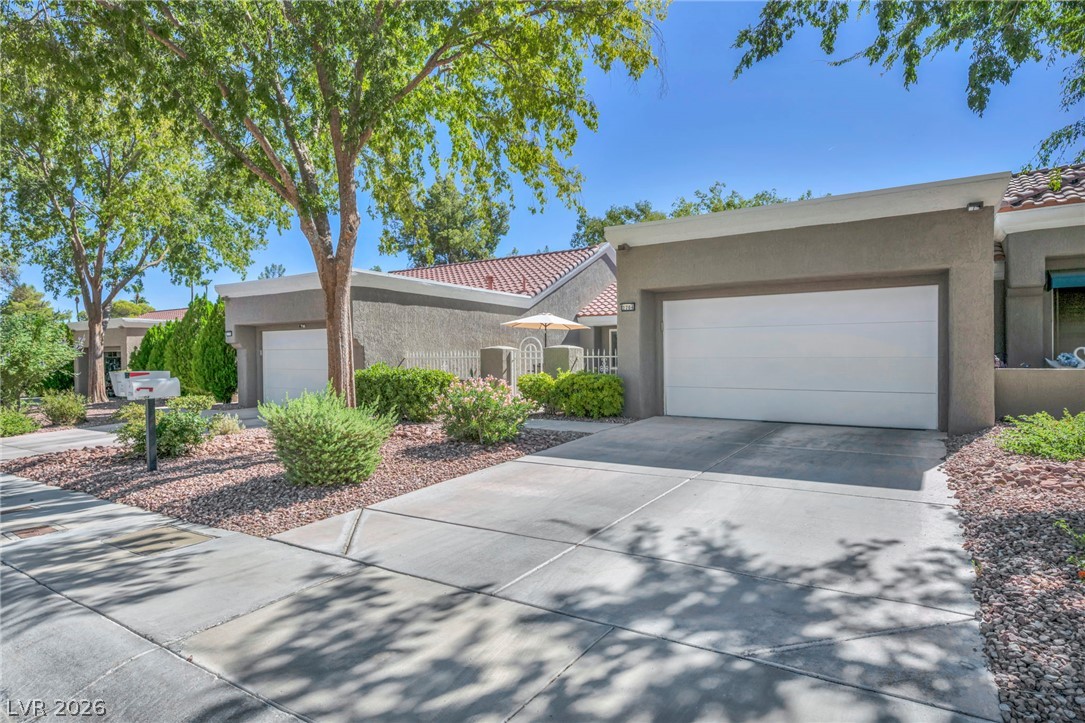 2704 Glencliff Drive Las Vegas NV 89134