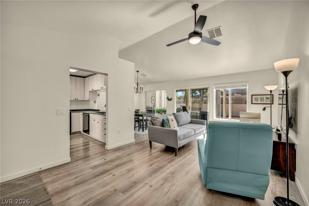 2704 Glencliff Drive Las Vegas NV 89134