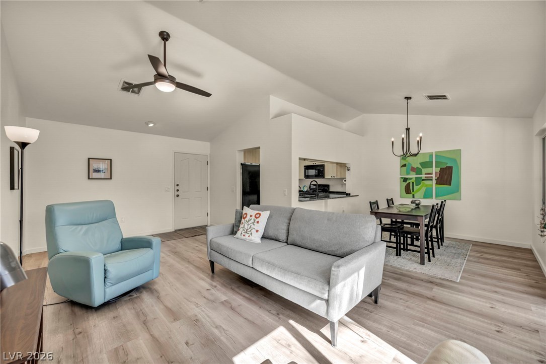 2704 Glencliff Drive Las Vegas NV 89134