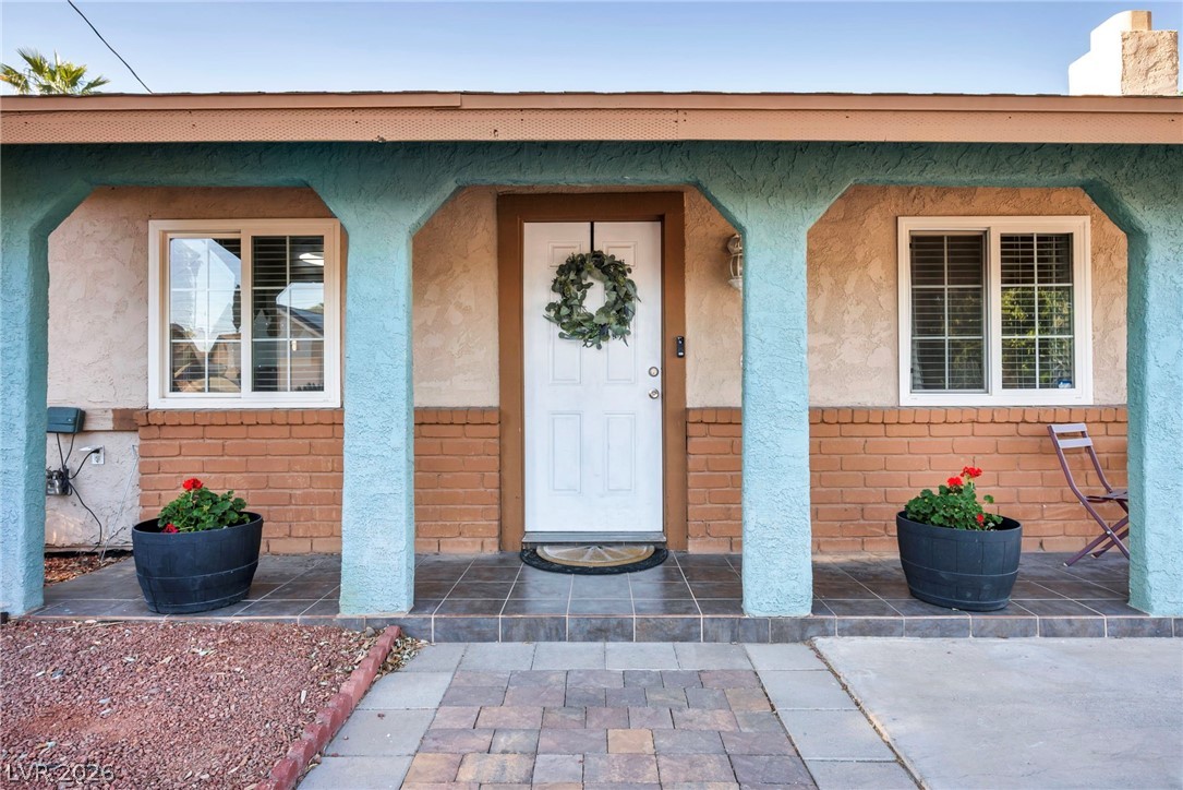 4736 Mohave Avenue Las Vegas NV 89104