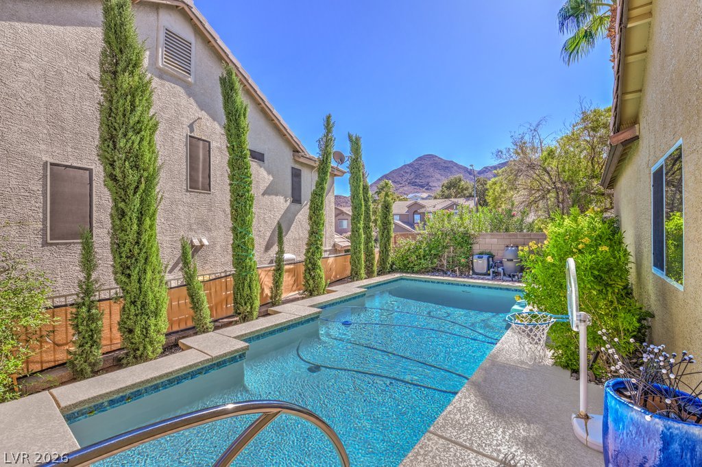 718 Pacific Cascades Drive Henderson NV 89012