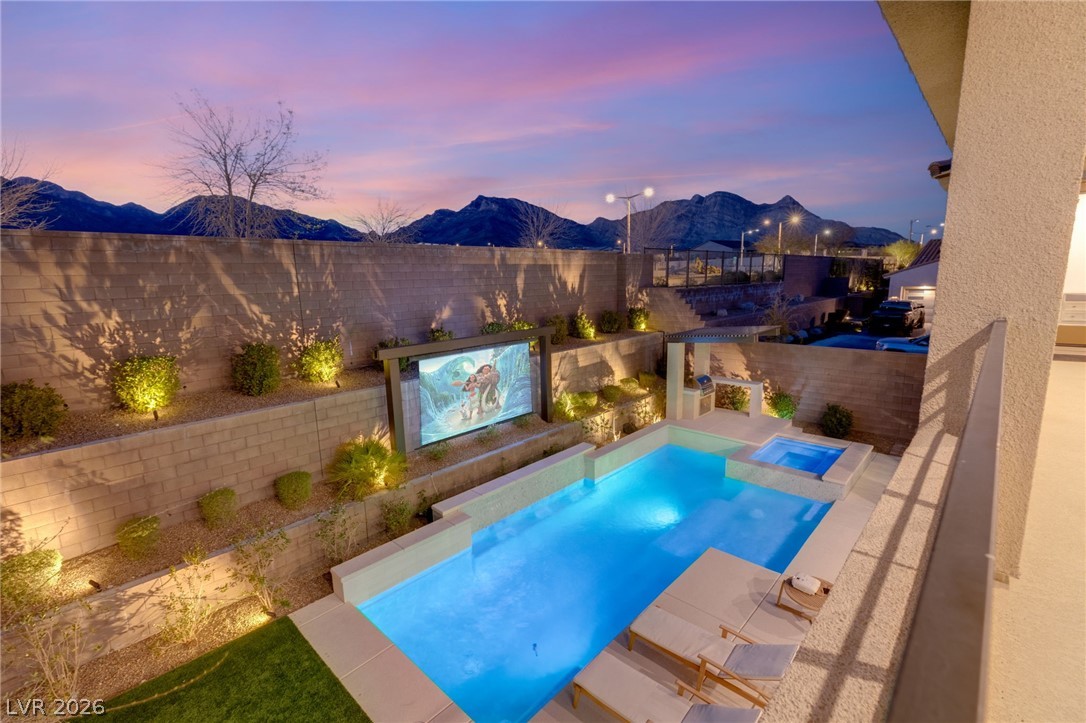 237 Wilson Ridge Street Las Vegas NV 89138