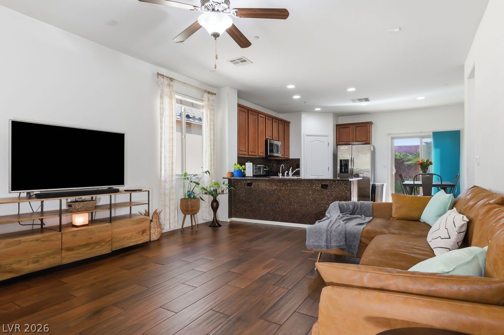 743 Crest Valley Place Henderson NV 89011