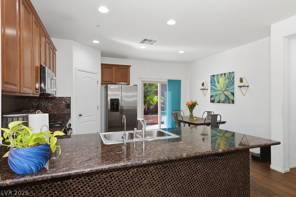 743 Crest Valley Place Henderson NV 89011