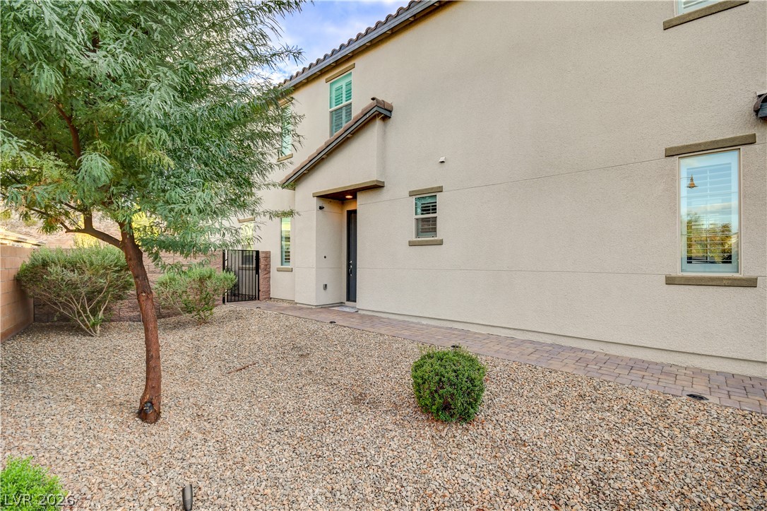 47 Flora Sagio Avenue Henderson NV 89011