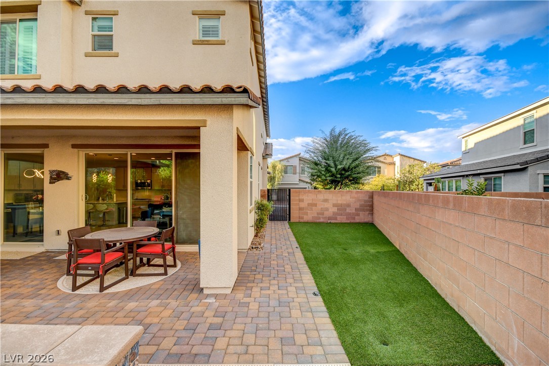 47 Flora Sagio Avenue Henderson NV 89011
