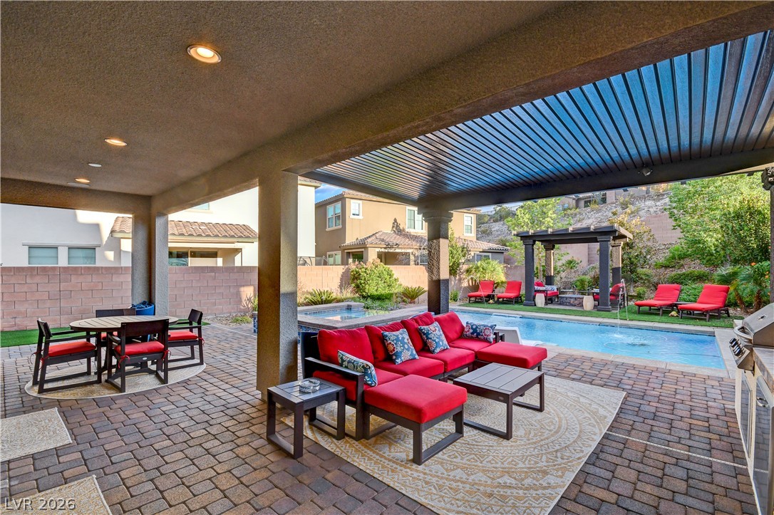 47 Flora Sagio Avenue Henderson NV 89011