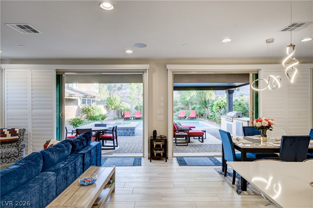 47 Flora Sagio Avenue Henderson NV 89011