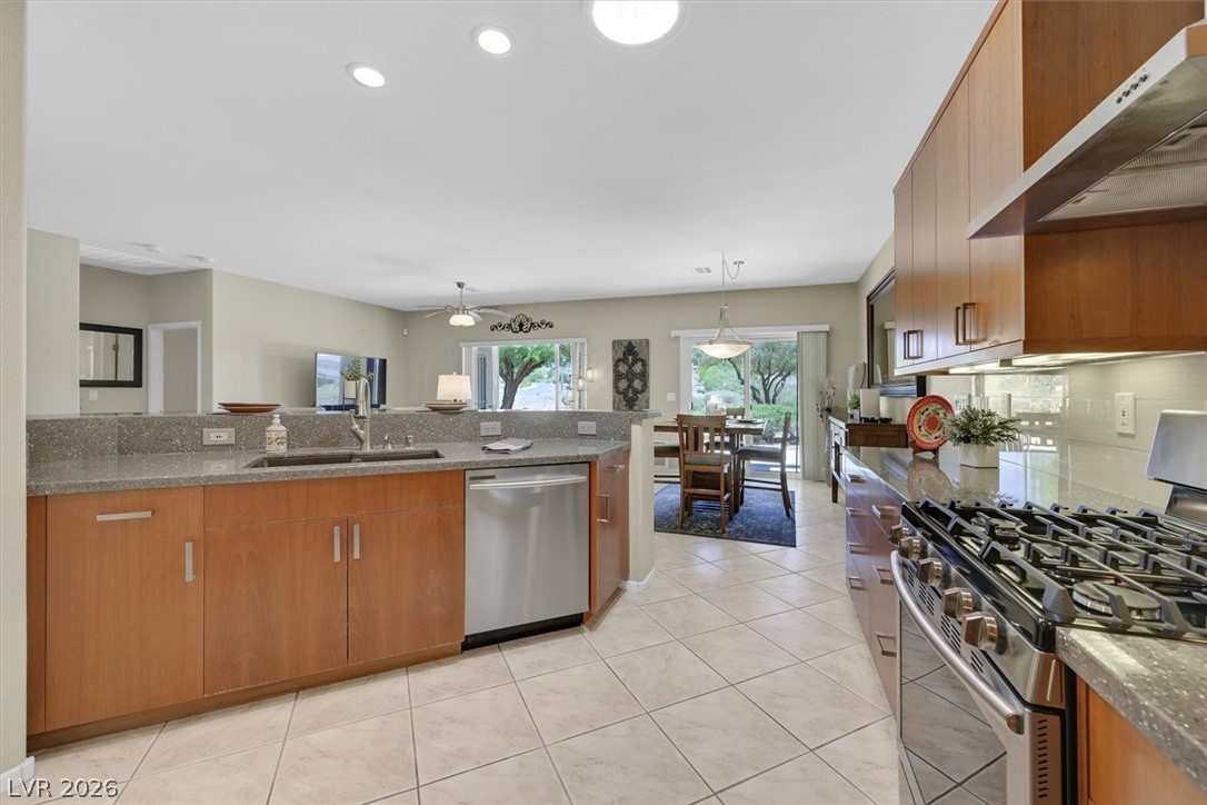 2200 Stony Prairie Court Henderson NV 89052