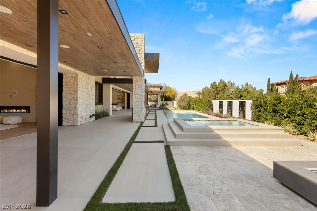 73 Olympia Canyon Way Las Vegas NV 89141