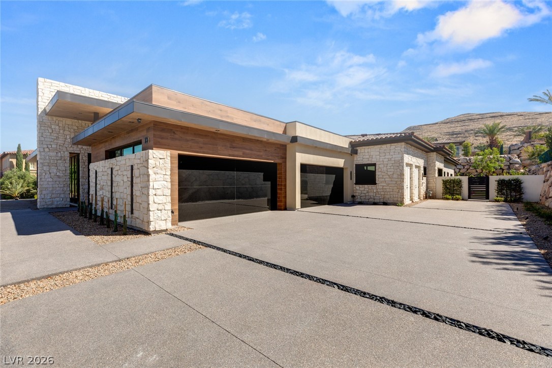 73 Olympia Canyon Way Las Vegas NV 89141