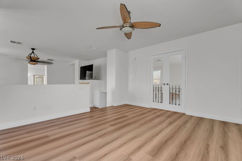 8221 Glistening Rush Street Las Vegas NV 89131