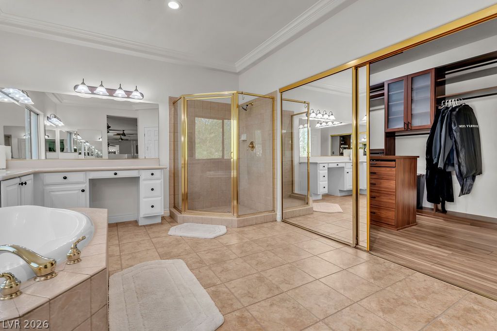 8221 Glistening Rush Street Las Vegas NV 89131