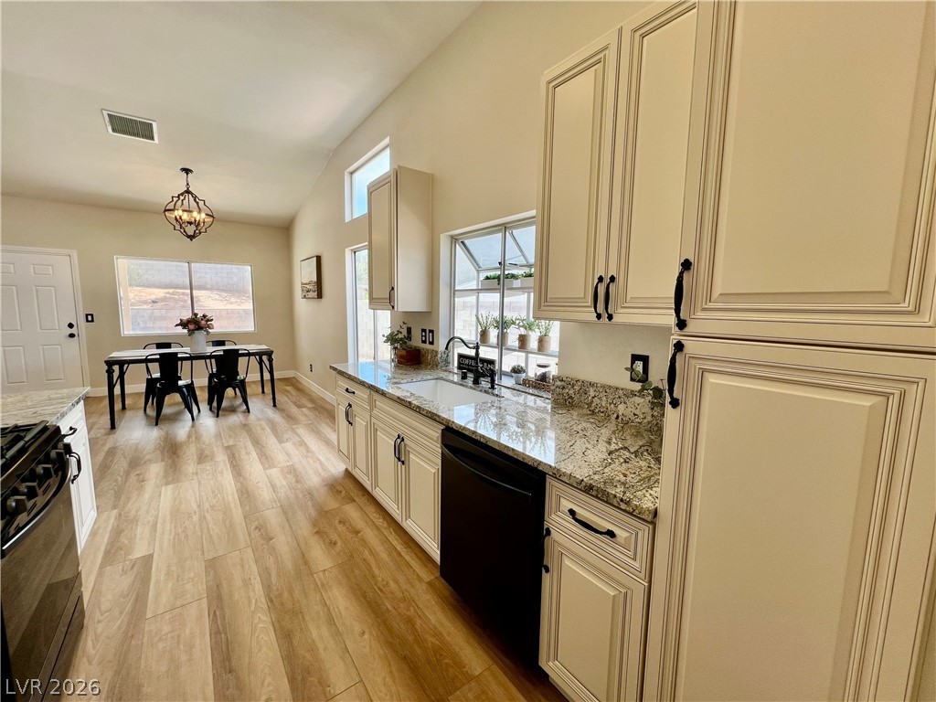 2052 Angel Falls Drive Henderson NV 89074