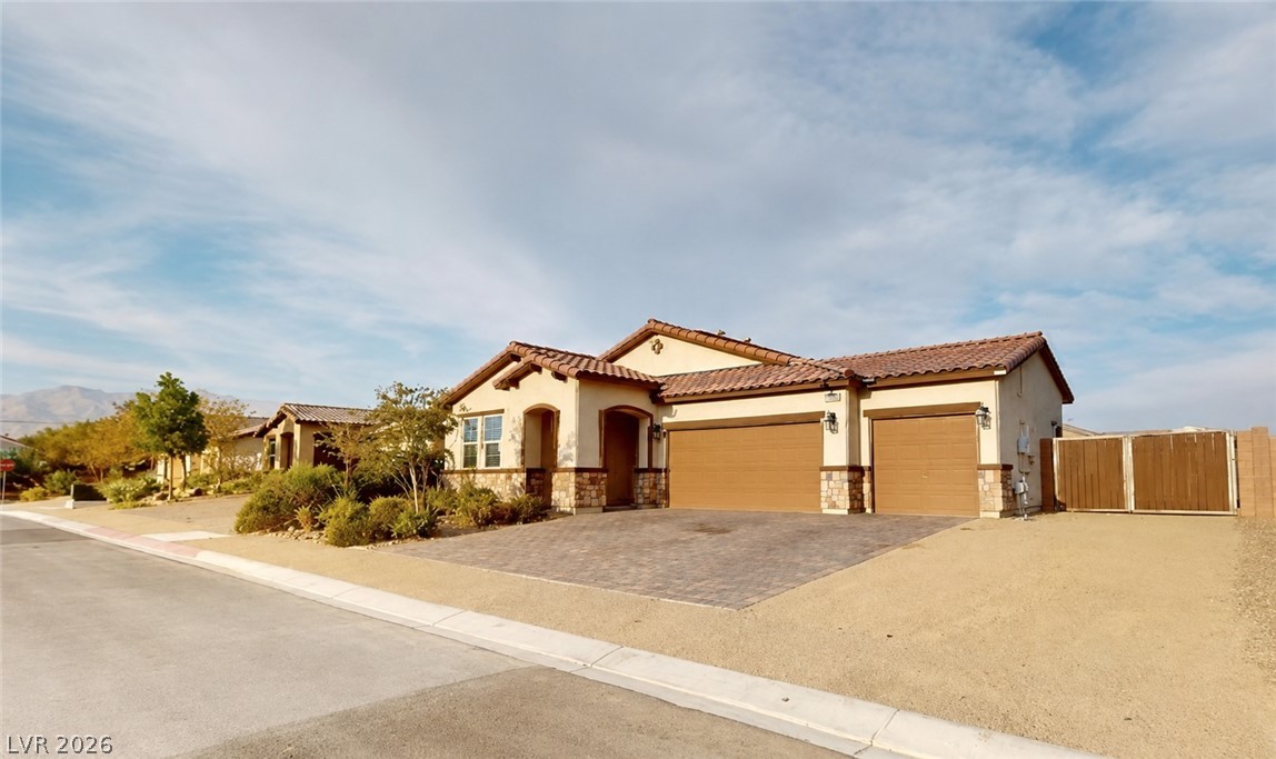 6940 Unicorn Street Las Vegas NV 89131