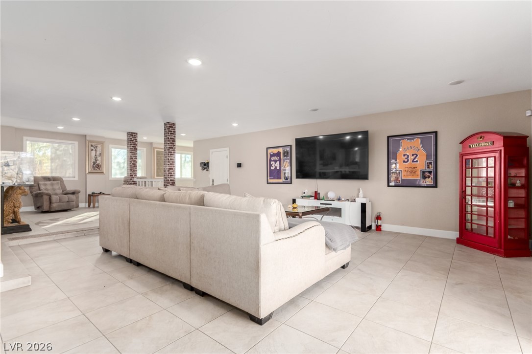 2940 South Bronco Street Las Vegas NV 89146