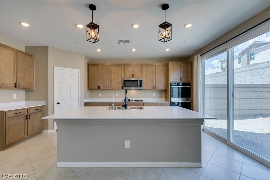9949 Locking Biner Avenue Las Vegas NV 89166