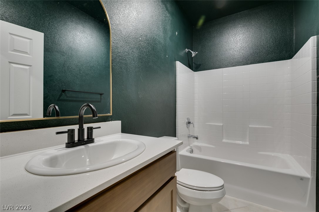 9949 Locking Biner Avenue Las Vegas NV 89166