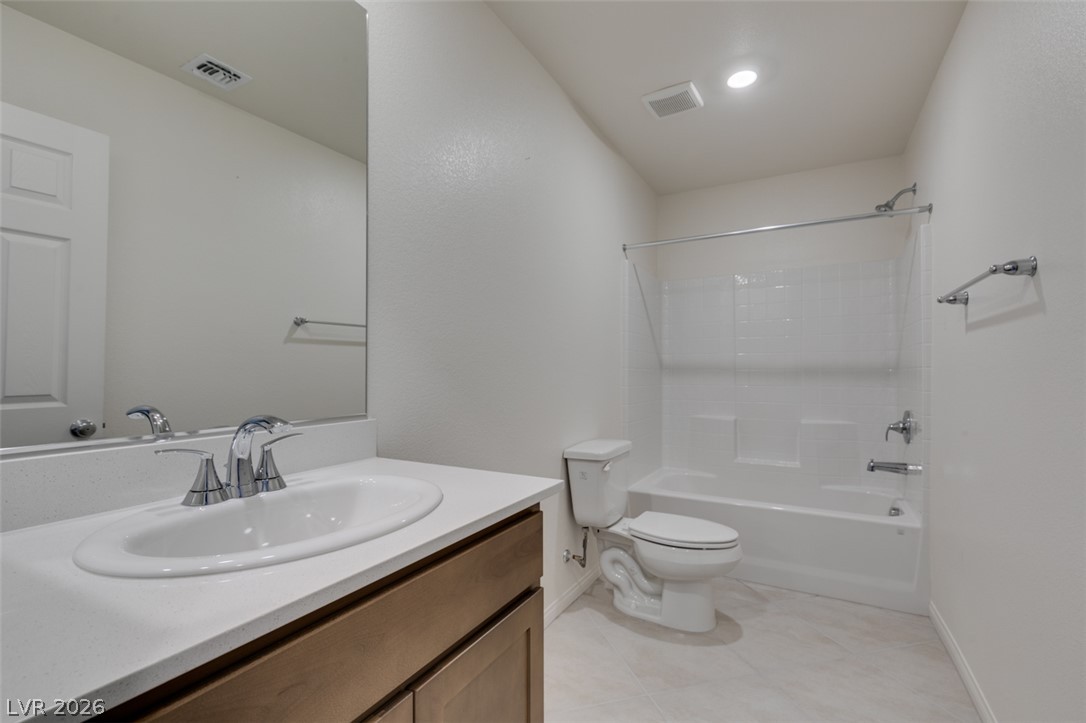 9949 Locking Biner Avenue Las Vegas NV 89166