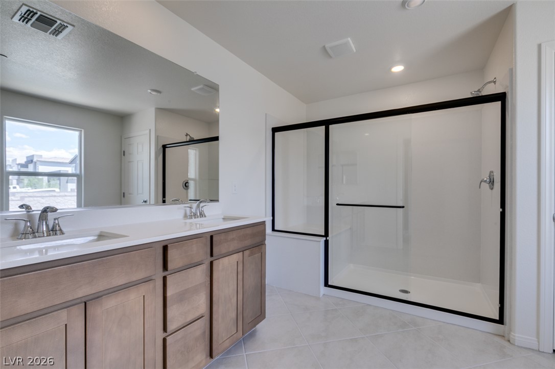 9949 Locking Biner Avenue Las Vegas NV 89166