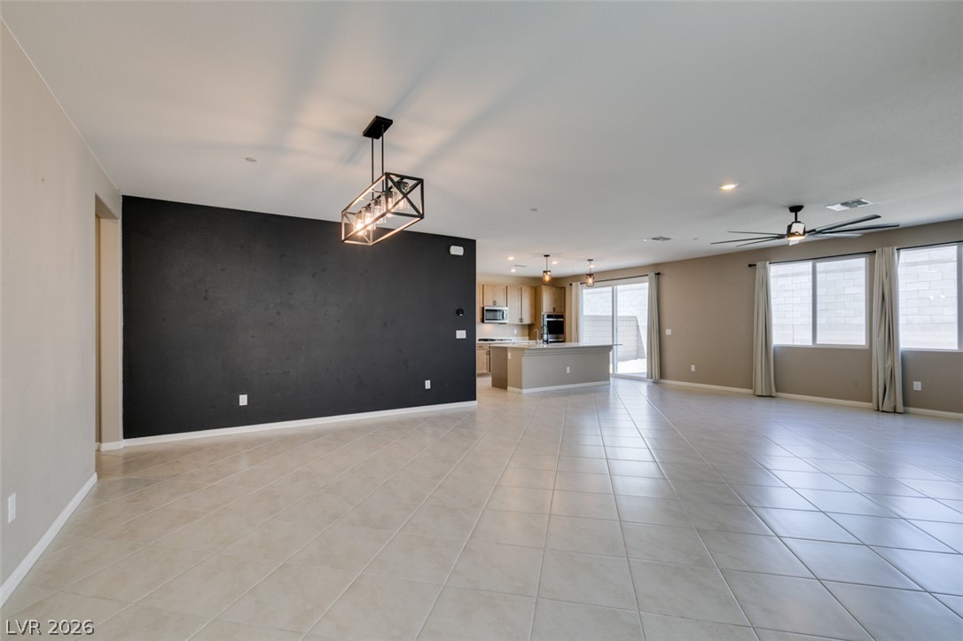 9949 Locking Biner Avenue Las Vegas NV 89166