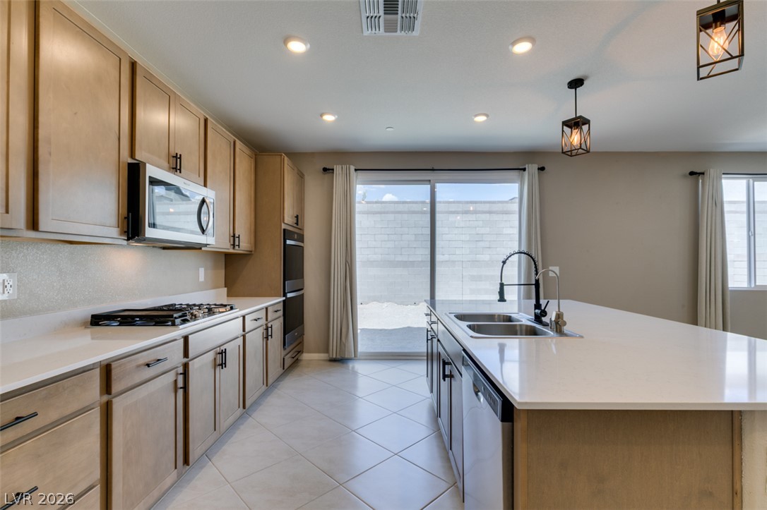 9949 Locking Biner Avenue Las Vegas NV 89166